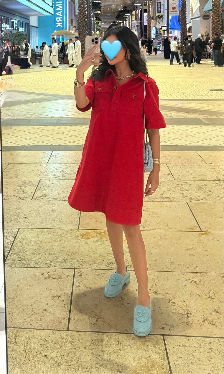 RED DRESS