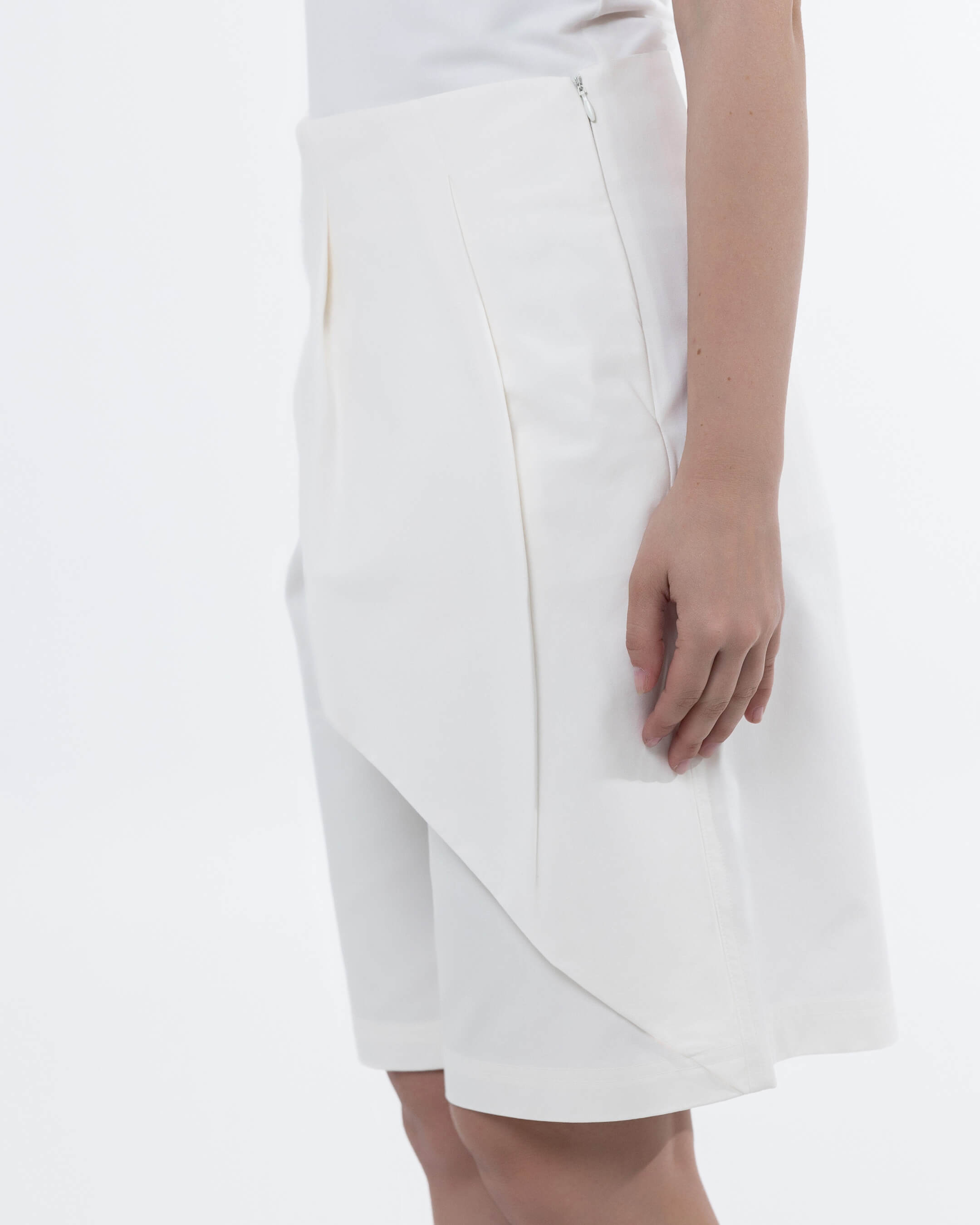 WRAP SHORT
