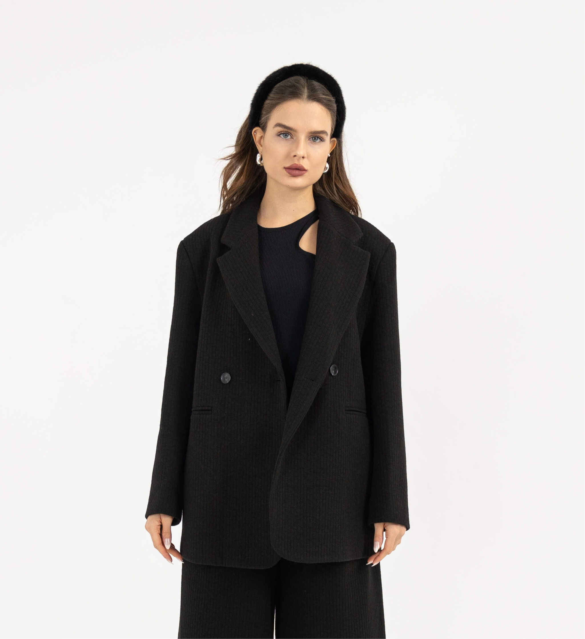 BLACK BLAZER