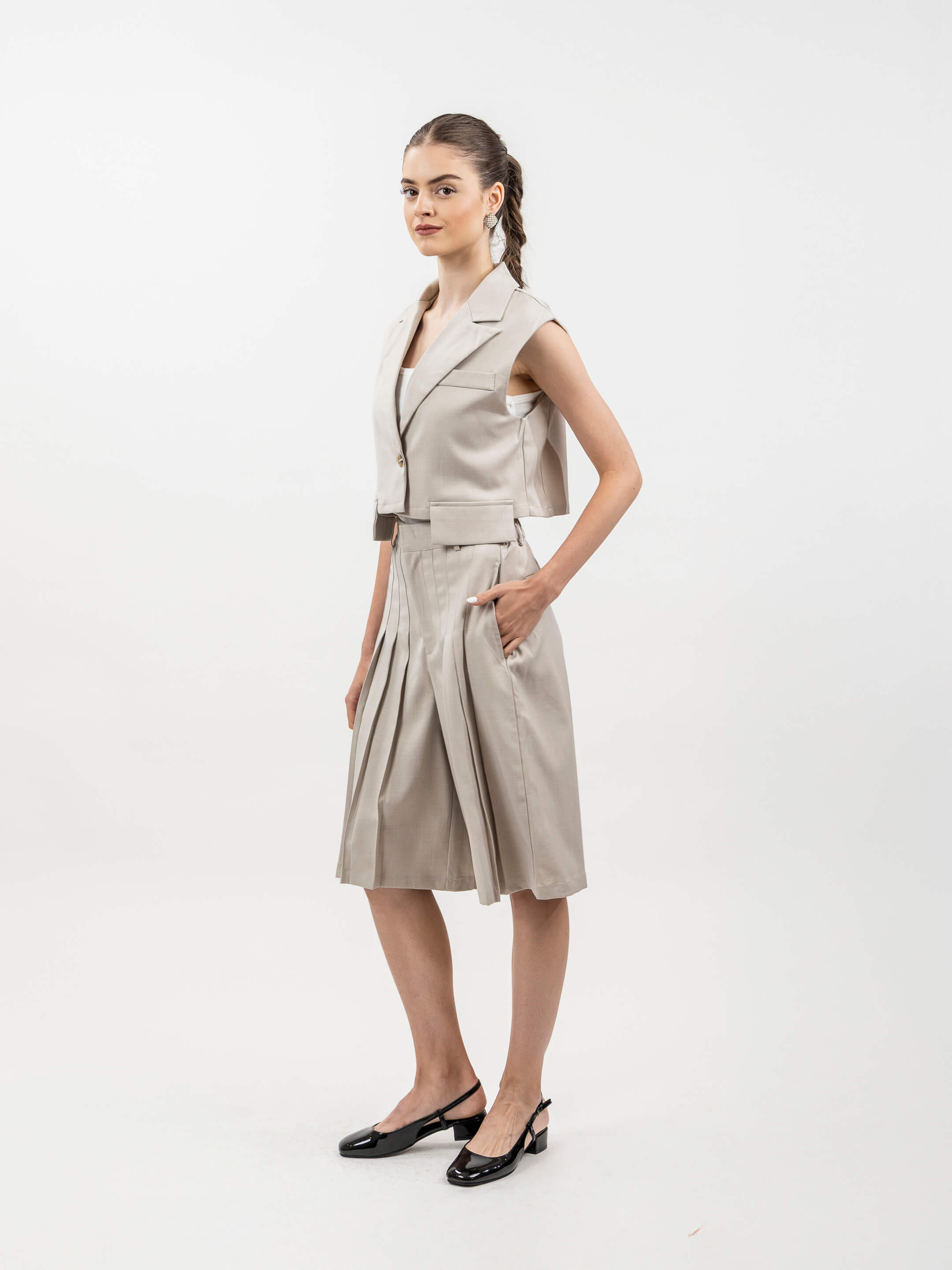 PLEATED VEST SET