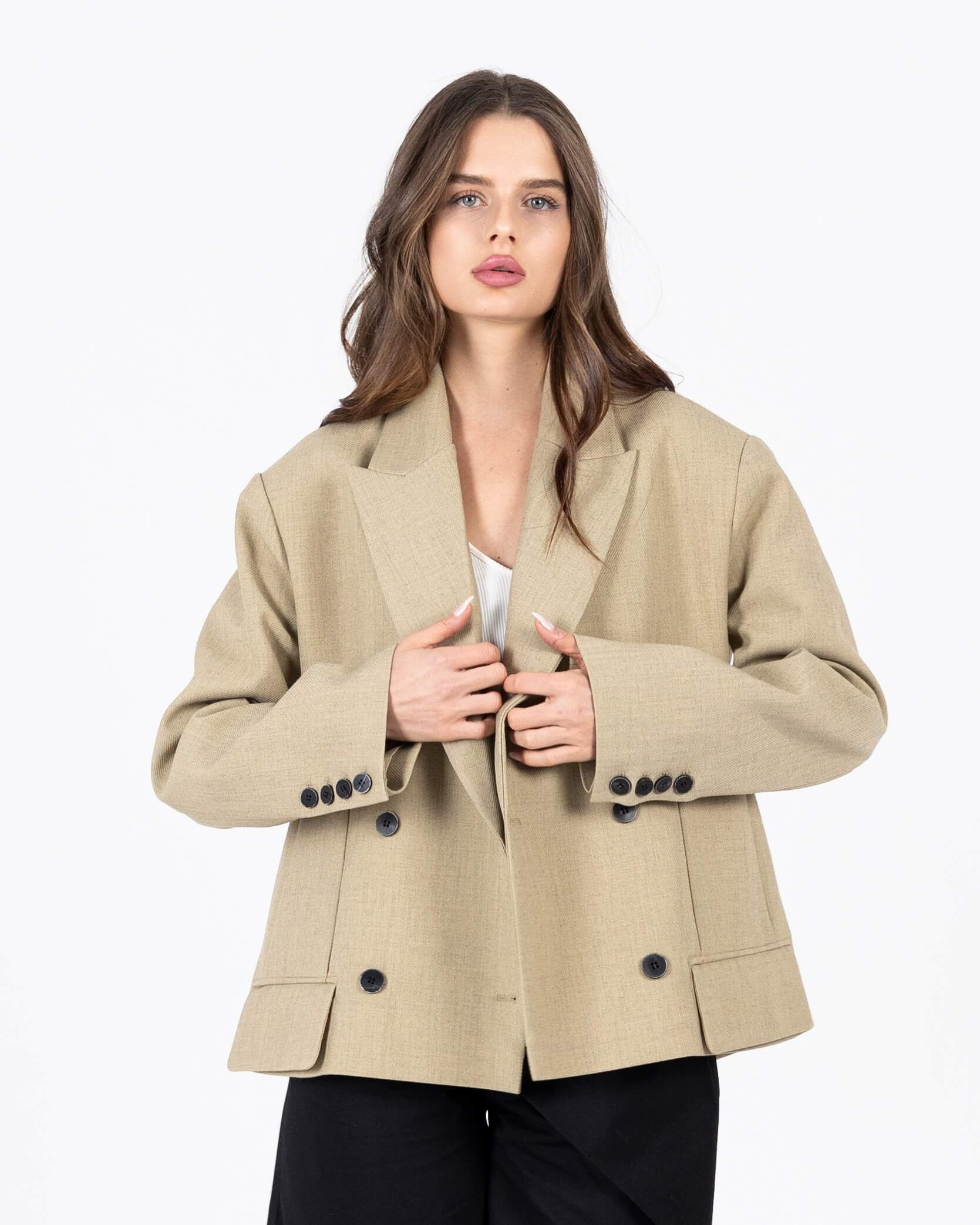 CUT-OFF POCKET BLAZER